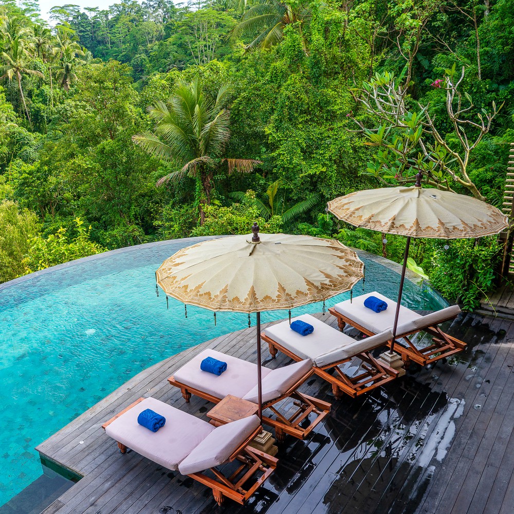 Party Villas